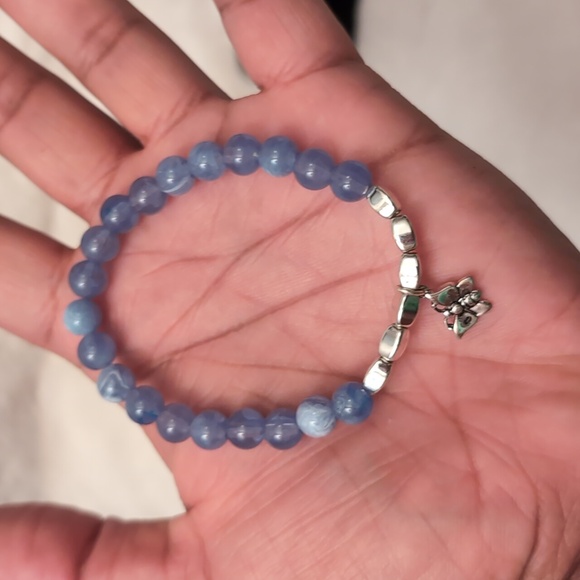 Blue Beaded Bracelet with Silver Toned Butterfly Bead Focus - Picture 8 of 8